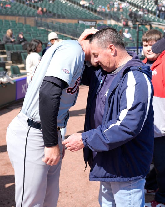 Tigers' Colt Keith is hugged by his father Troy before his MLB debut at the White Sox's home opener.
