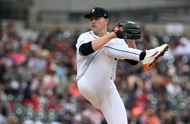 Tigers pitcher Tarik Skubal delivers a pitch in the third inning.