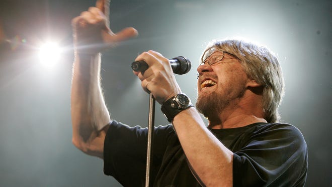 Bob Seger rocks it out with "Roll Me Away" to kick off the first of four sold out shows at The Palace on December 20, 2006.