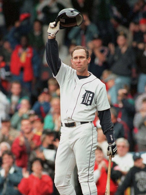 Detroit Tigers' Alan Trammell waves to the crowd in the 10th inning as he comes up to bat against the Milwaukee Brewers Sunday, Sept. 29, 1996, in Detroit. Trammell announced his retirement following the game.