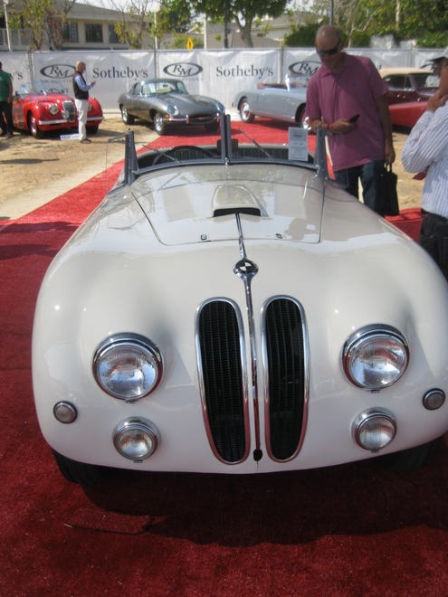 Frazer Nash BMW - odd but successful bedfellows - produced this 1939 Frazer Nash-BMW, with British Leacroft coachwork. It coaxed a final sale price of $825,000.