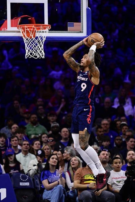 Philadelphia 76ers' Kelly Oubre Jr. goes up for a dunk during the second half of an NBA basketball game against the Detroit Pistons, Tuesday, April 9, 2024, in Philadelphia. (AP Photo/Derik Hamilton)