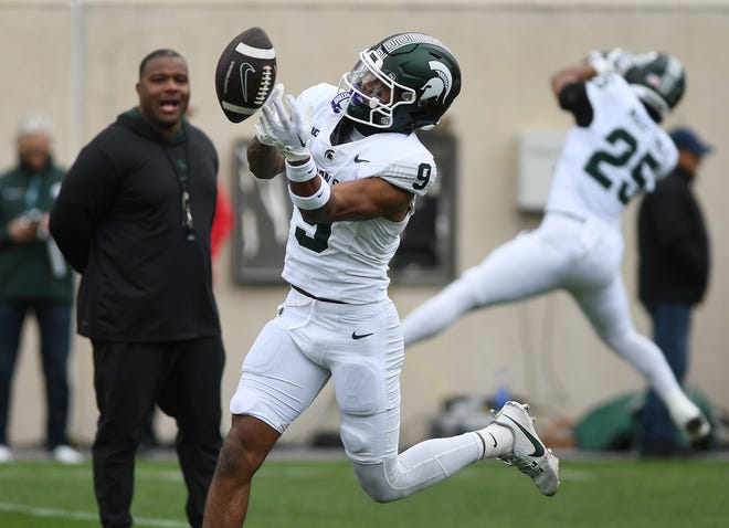 Jaelen Smith goes after a reception during the Michigan State football's spring showcase/scrimmage at Spartan Stadium in East Lansing, Michigan on April 20, 2024.