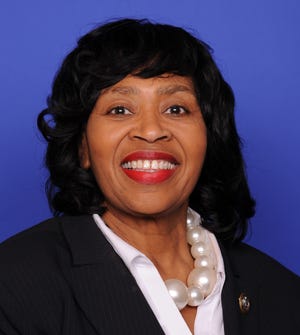 The official congressional photograph of U.S. Rep. Brenda Jones, D-Detroit, who was sworn into office Nov. 29, 2018.