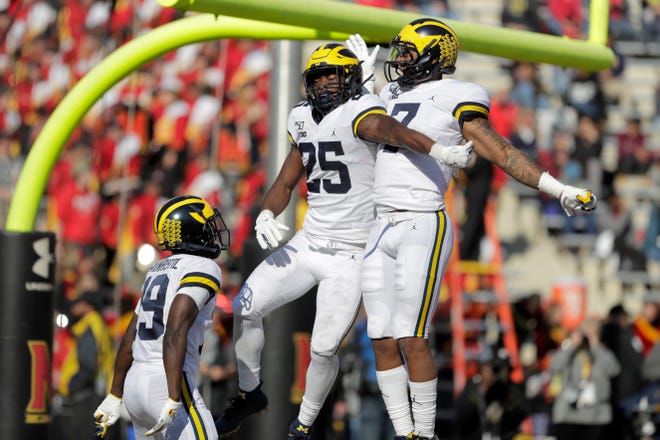4. Michigan (7-2, 4-2) – The Wolverines rolled into their final off-week by beating up on Maryland, a nice followup to the breakout victory over Notre Dame. The key now for the Wolverines is the finish when they return. They’ll have three games left, beginning by hosting rival Michigan State, followed by a trip to a much-improved Indiana. It all leads up to the finale at home with Ohio State, a game that could be critical of the Buckeyes slip up in the meantime. Last week: 4.