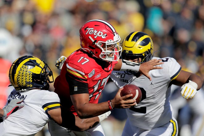 12. Maryland (3-6, 1-5) – It was a familiar scene this week for the Terrapins as they had trouble moving the ball and could do little stop the opponent in the loss to Michigan. It was the fourth straight loss for the Terps and fifth in the last six games. They’ll take next week off before closing the season against Ohio State, Nebraska and Michigan State, needing to win all three to reach a bowl game. Last week: 11.