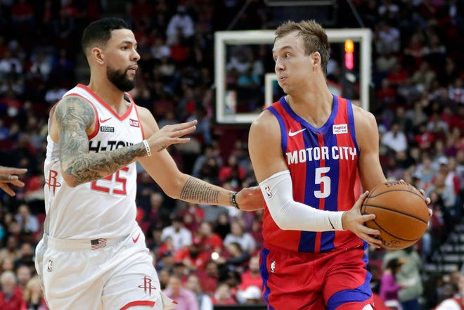 Luke Kennard: There were questions about whether he could be a starter and he’s answered them, with 15.8 points per game and 40 percent on 3-pointer. Lingering knee issues will keep him out another month but when he returns, he’ll be a key piece of their rebuilding core. GRADE: B