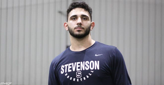 Giovanni El-Hadi, Sterling Heights Stevenson, offensive tackle, 6-5, 285 pounds, four stars. Four-year varsity starter. Athletic, 4.44 shuttle was one of the best times among linemen at the Ohio Opening Regional his sophomore year. Will enroll mid-year.