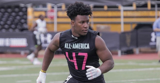 Jaydon Hood, Fort Lauderdale (Fla.) St. Thomas Aquinas, inside linebacker, 6-1, 212 pounds, four stars. Hard-hitting prospect who also wrestled and ran track in high school. Had 115 tackles and seven sacks at Cardinal Newman as a junior before transferring to Aquinas for his senior year.