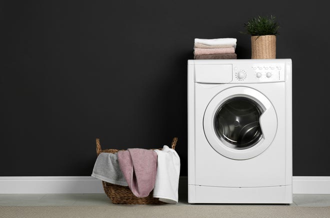 Loading your washing machine correctly leaves your clothes fresh and clean. It also extends the life of your appliance by several years.
