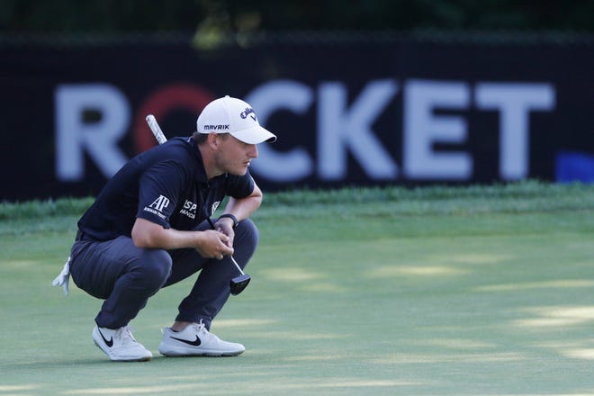 Emiliano Grillo lines up his putt on the ninth green during the first round of the Rocket Mortgage Classic at Detroit Golf Club on Thursday, July 2, 2020.