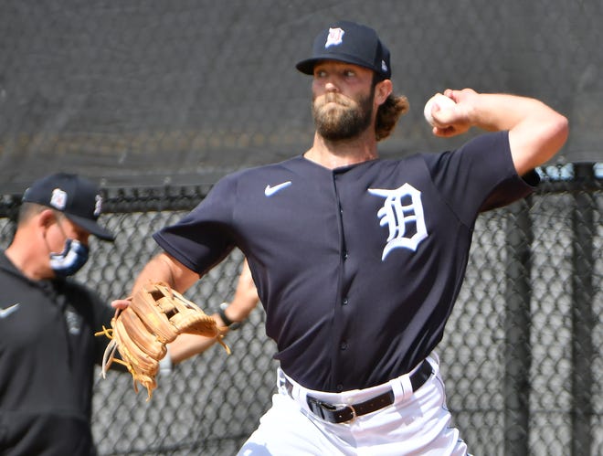 Tigers pitcher Daniel Norris works in the bullpen at spring training.