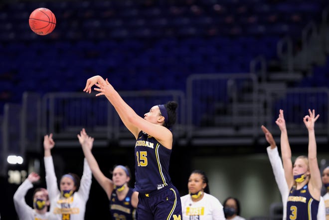 Michigan's Hailey Brown (15) shoots a 3-pointer during the second half.