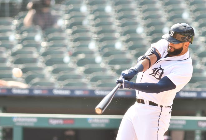 Tigers' Nomar Mazara flies out in the ninth inning.