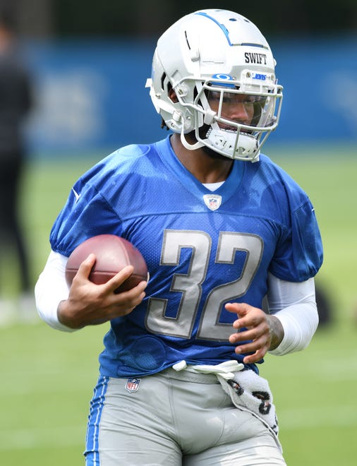 Detroit Lions running back D'Andre Swift during drills.
