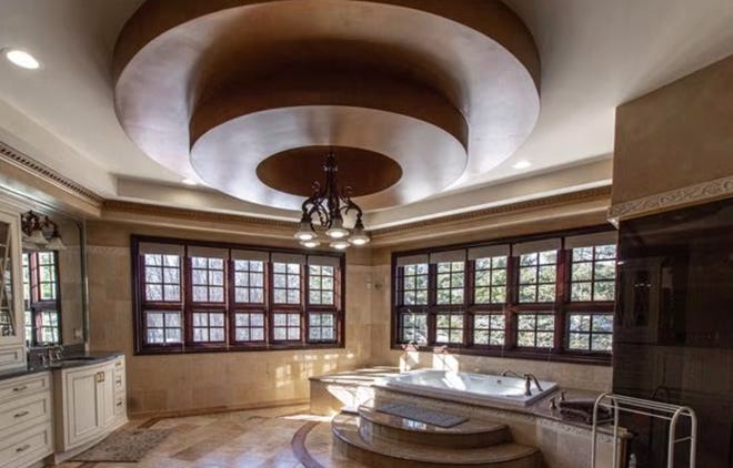 A huge bathtub in this room.