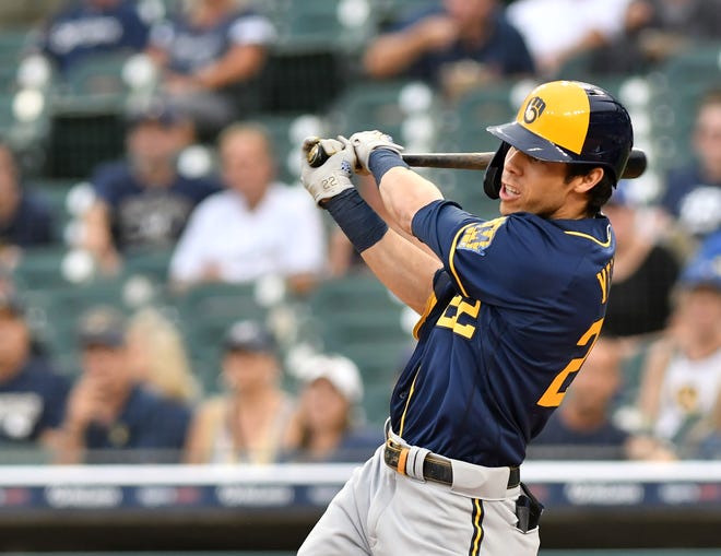 Brewers’ Christian Yelich grounds out in the first inning.
