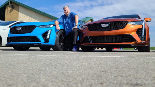 Detroit news auto columnist Henry Payne put the 2022 Cadillac CT4-V and CT5-V Blackwings to the test around Pittsburgh International Raceway.