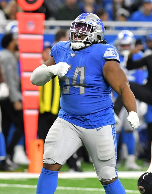 Lions nose tackle Alim McNeill (54) reacts after a defensive stop in the third quarter.