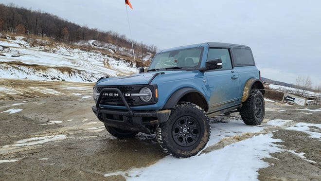 King of Mt. Magna. With its gnarly tires and 11.5-inch ground clearance, the 2021 Ford Bronco 2-door easily cruised to the top of Holly Oaks' difficult hillock.