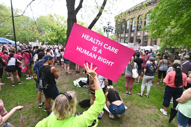 Planned parenthood advocates of Michigan rally in Ann Arbor.