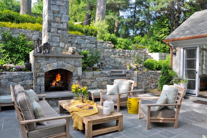 Upgrades to patios and other outdoor living areas are on the rise, according to Houzz’s recent Houzz & Home report, which found that more than half of homeowners upgraded their outdoor spaces in 2021.