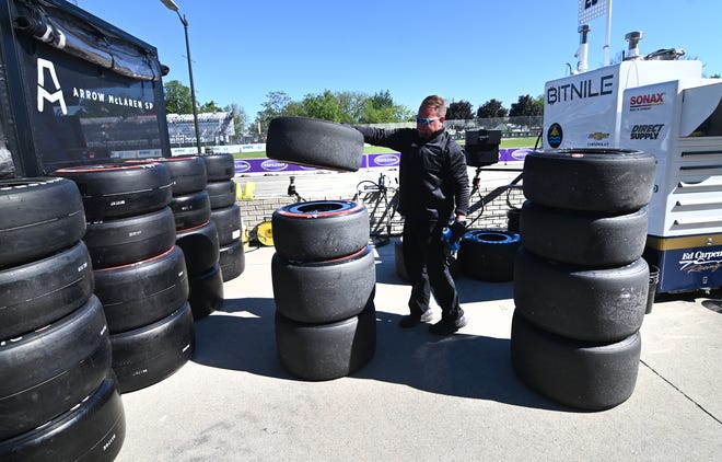 Greg Beasley, Team Ed Carpenter, gets wheels ready for action for the 2022 Chevrolet Detroit Grand Prix on Saturday, June 4, 2022.