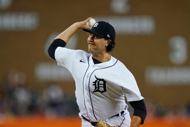 Tigers relief pitcher Jason Foley throws during the sixth inning.