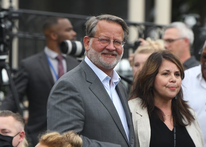 Michigan Sen. Gary Peters and wife, Colleen Ochoa, at the Motown Museum celebration.