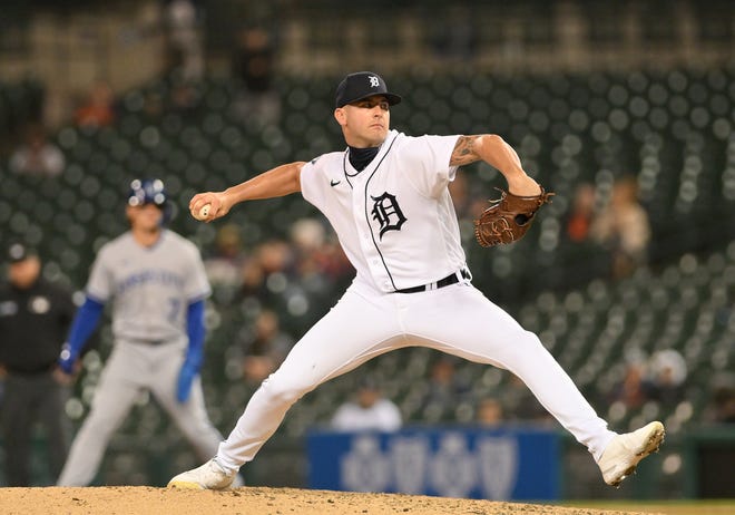 Tigers pitcher Alex Lange works in the 10th inning.
