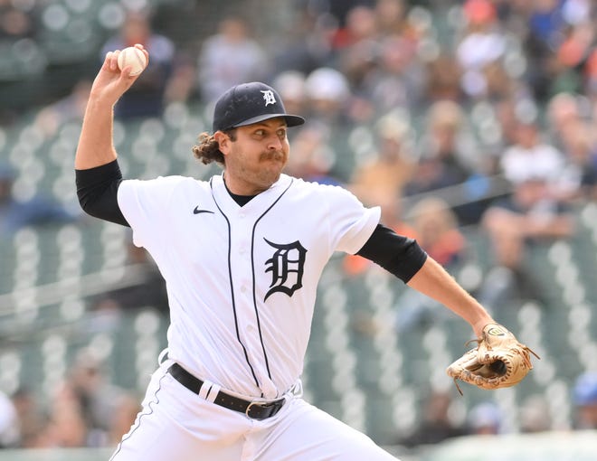 Tigers pitcher Jason Foley delivers a pitch in the eighth inning.