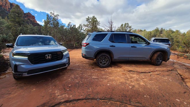 Who needs Pink Jeeps? A group of 2023 Honda Pilot TrailSports hit Broken Arrow Trail in Sedona.