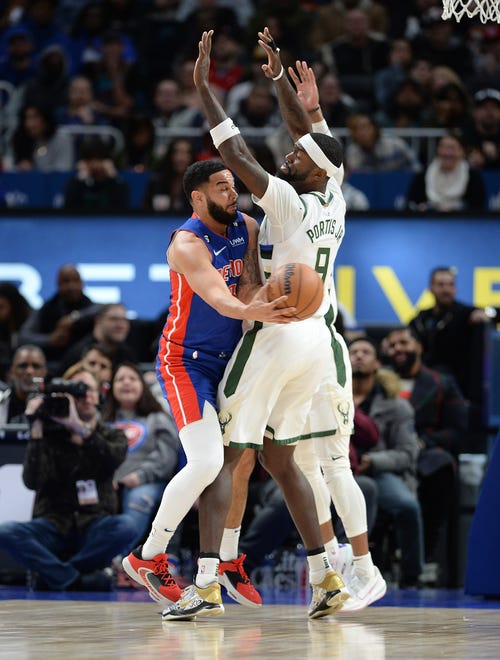 Detroit Pistons guard Cory Joseph (18) is defended by Milwaukee Bucks forward Bobby Portis (9) in the second quarter.