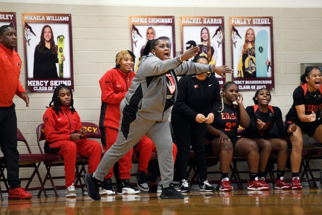Detroit Edison girls basketball head coach Monique Brown yells instructions to her team as they played against Farmington Hills Mercy in the fourth quarter, Friday, Feb. 3, 2023, at Mercy HS in Farmington Hills, Mich.